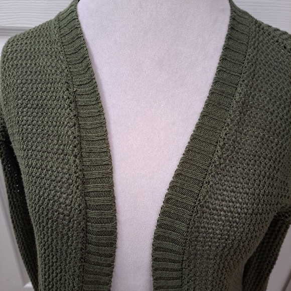 Mudd Women's Olive Green Cardigan Size XS - Picture 3 of 7